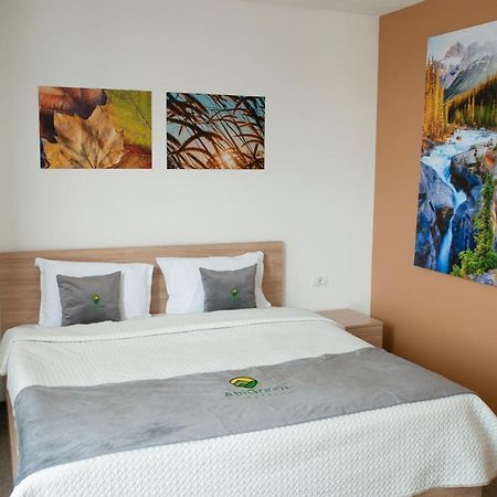 Abi Green Hotel Prevallë Prizren Buitenkant foto
