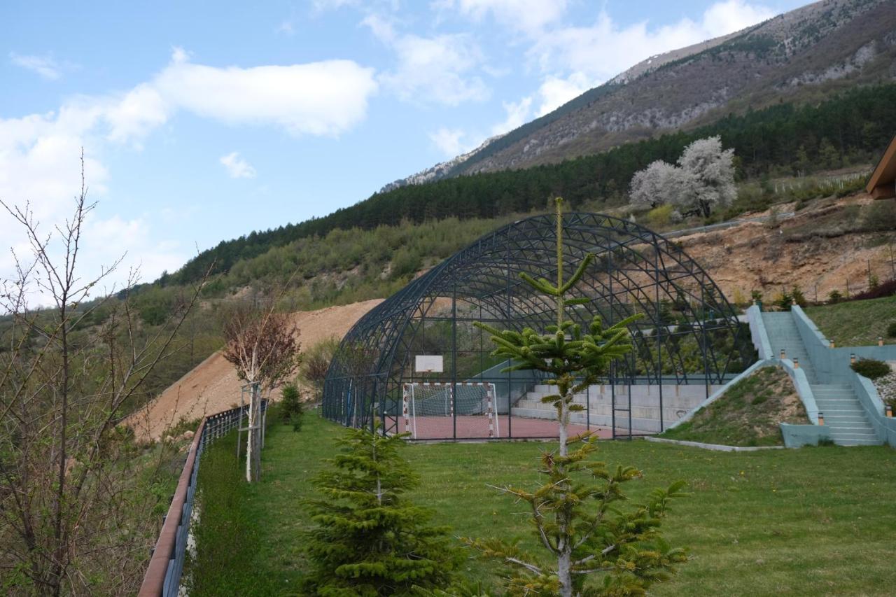 Abi Green Hotel Prevallë Prizren Buitenkant foto